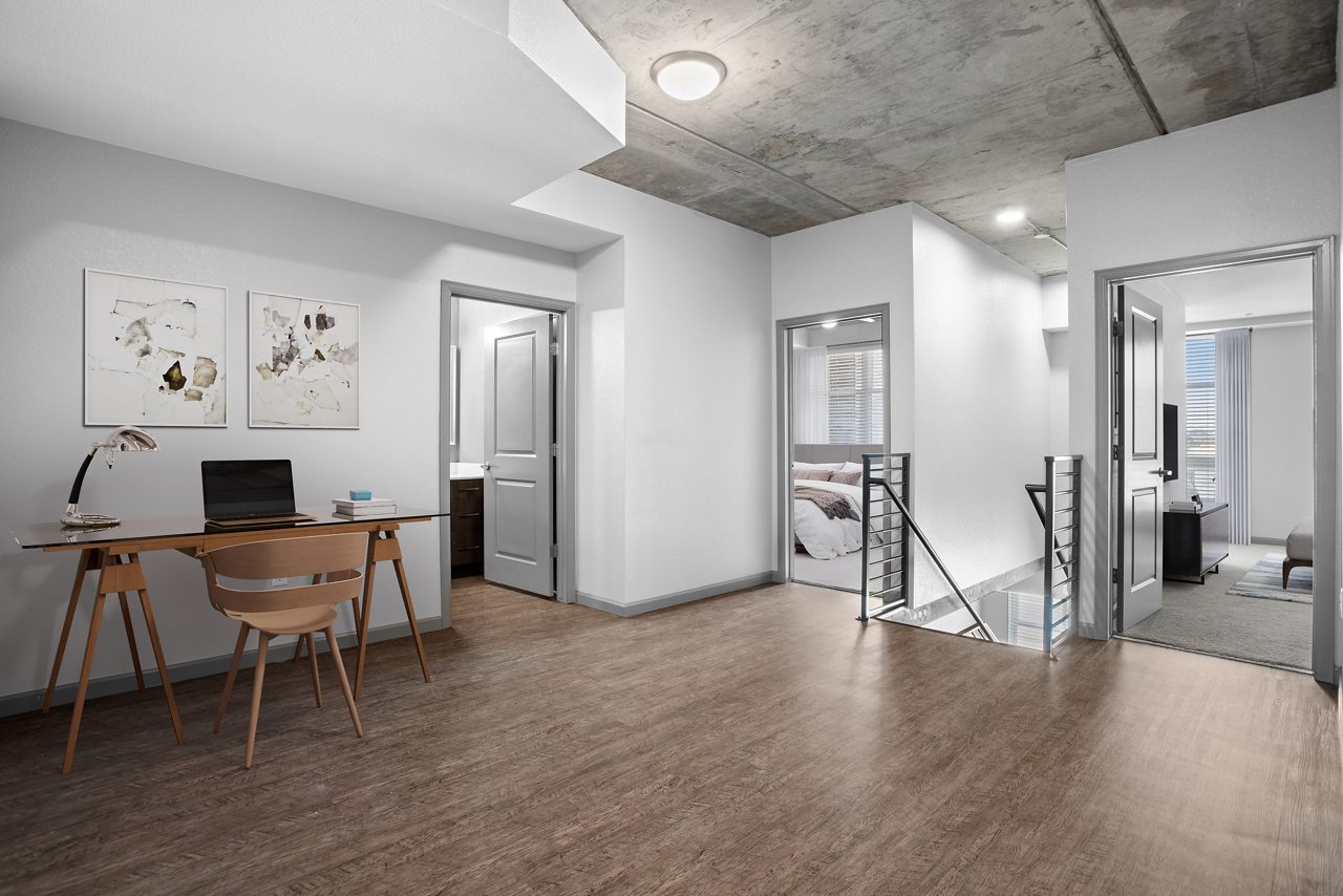 Arapahoe Square - Denver, CO - loft area