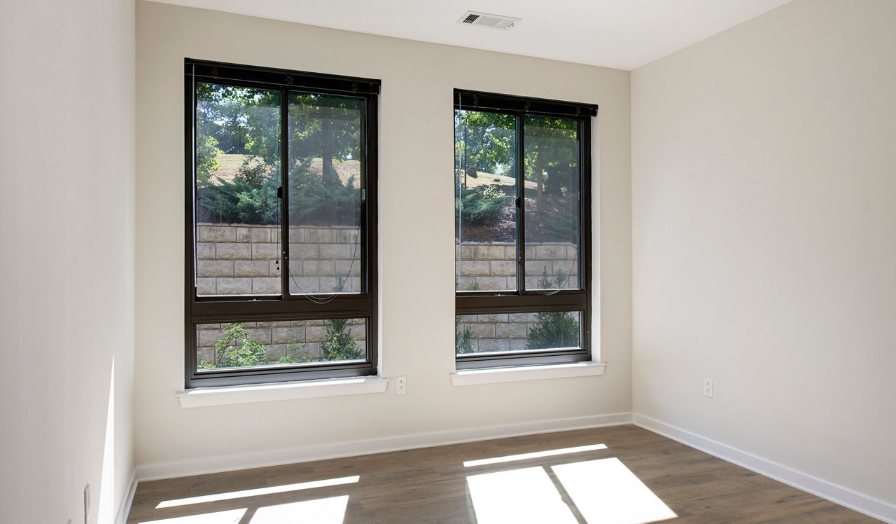 Avery Row Apartments - Arlington, VA - bed