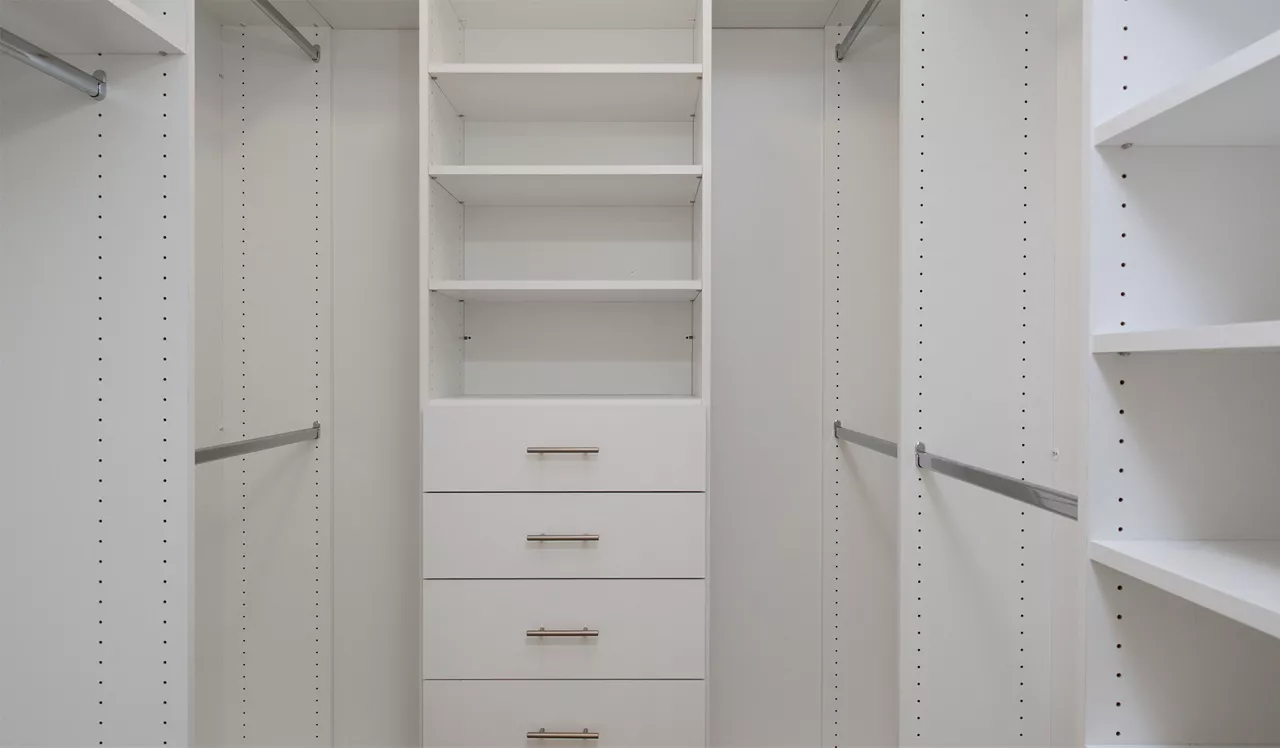 Avery Row Apartments - Arlington, VA - closet