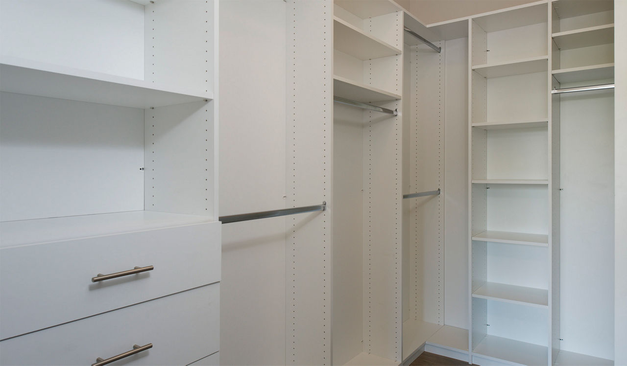 Avery Row - Arlington VA - Closet