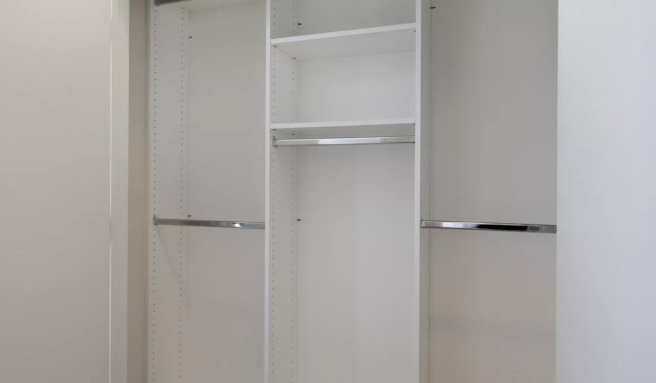 Avery Row Apartments - Arlington, VA - closet