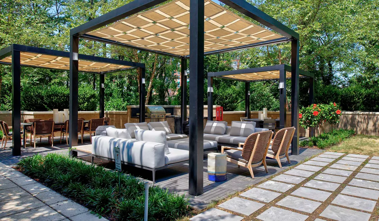 Avery Row - Arlington, VA - Outdoor Patio