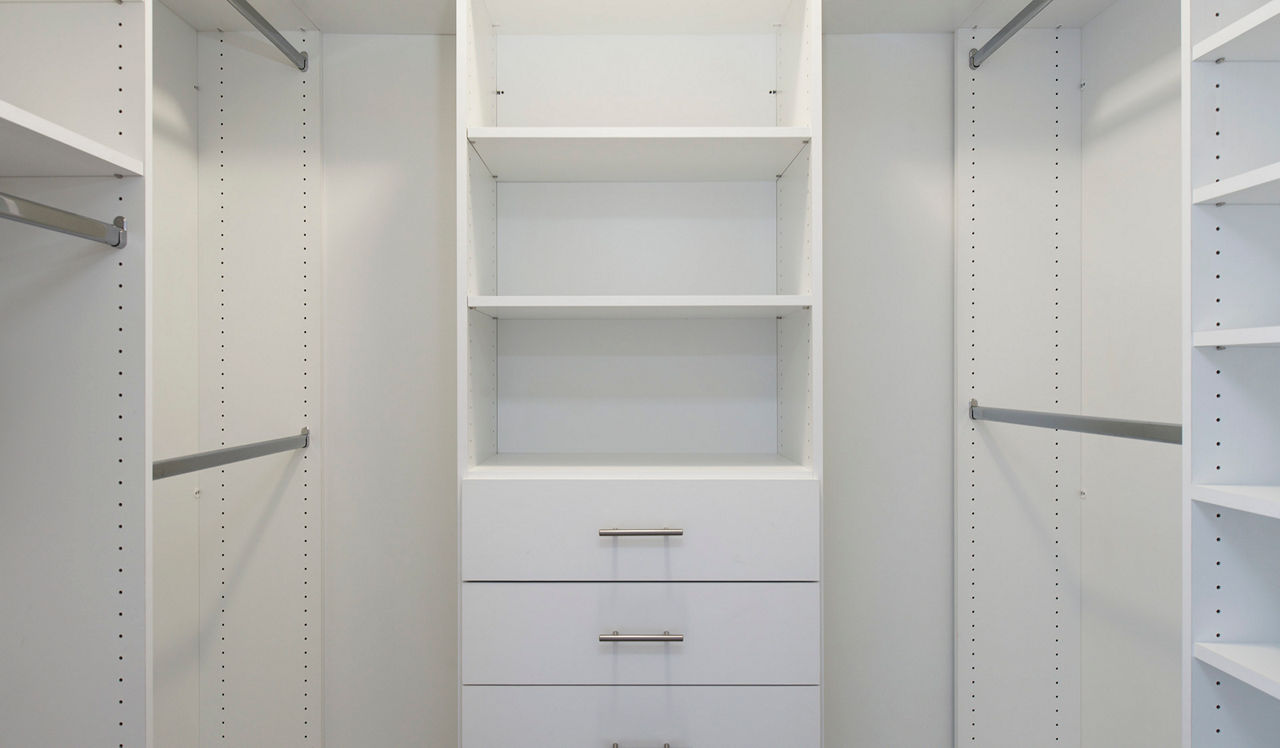 Avery Row - Arlington VA - Closet