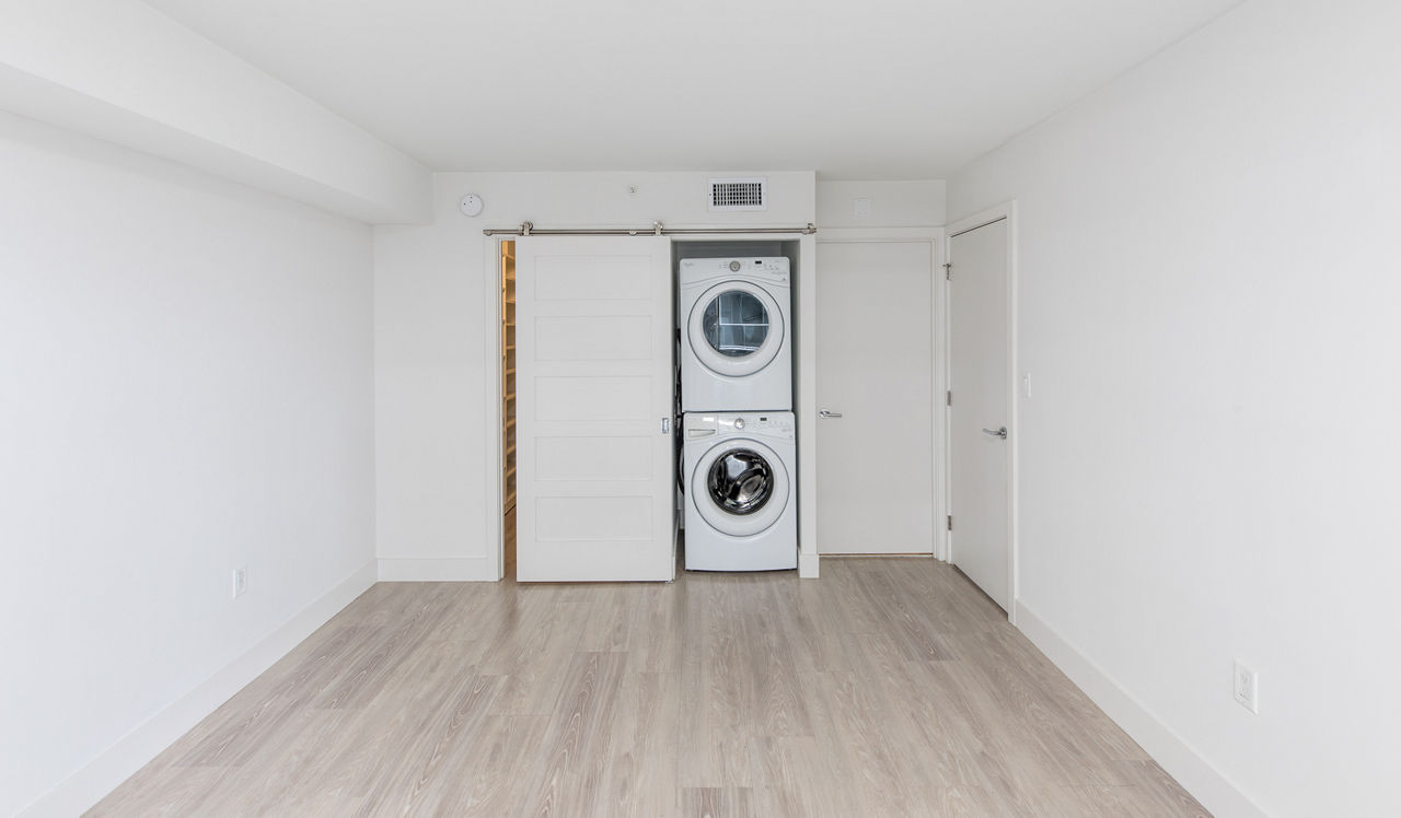 Bay Parc - Miami, FL - Laundry