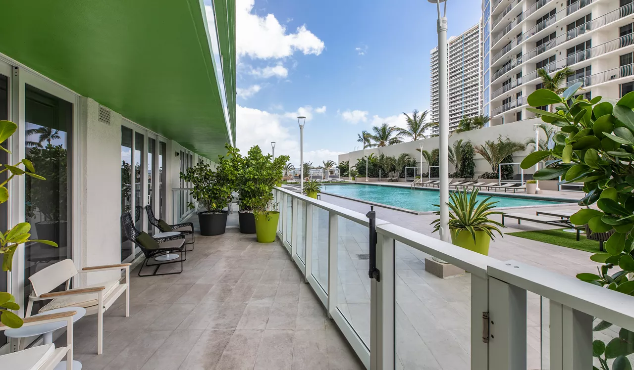 Bay Parc - Miami, FL - Patio