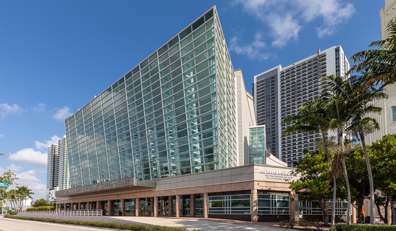 Bay Parc Apartments - Miami, FL - Adrienne Arsht Center