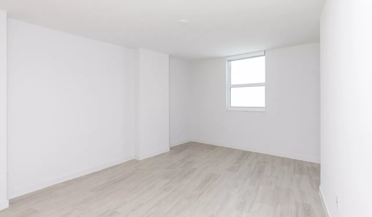 Bay Parc - Miami, FL - Bedroom