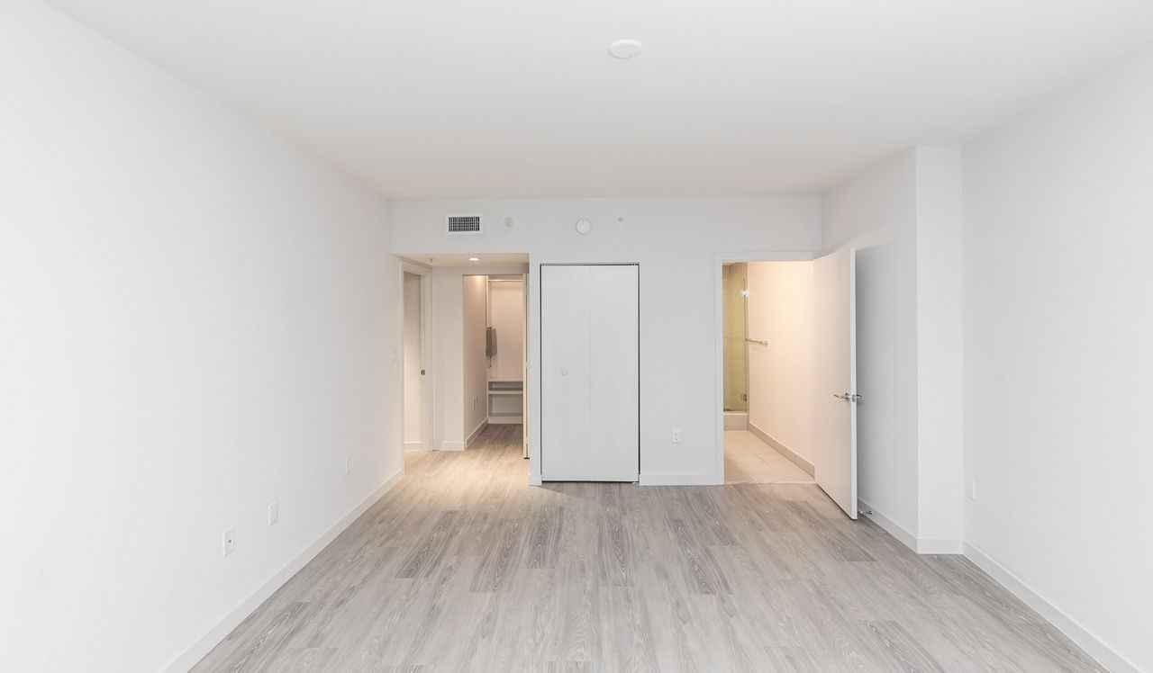 Bay Parc - Miami, FL - Bedroom