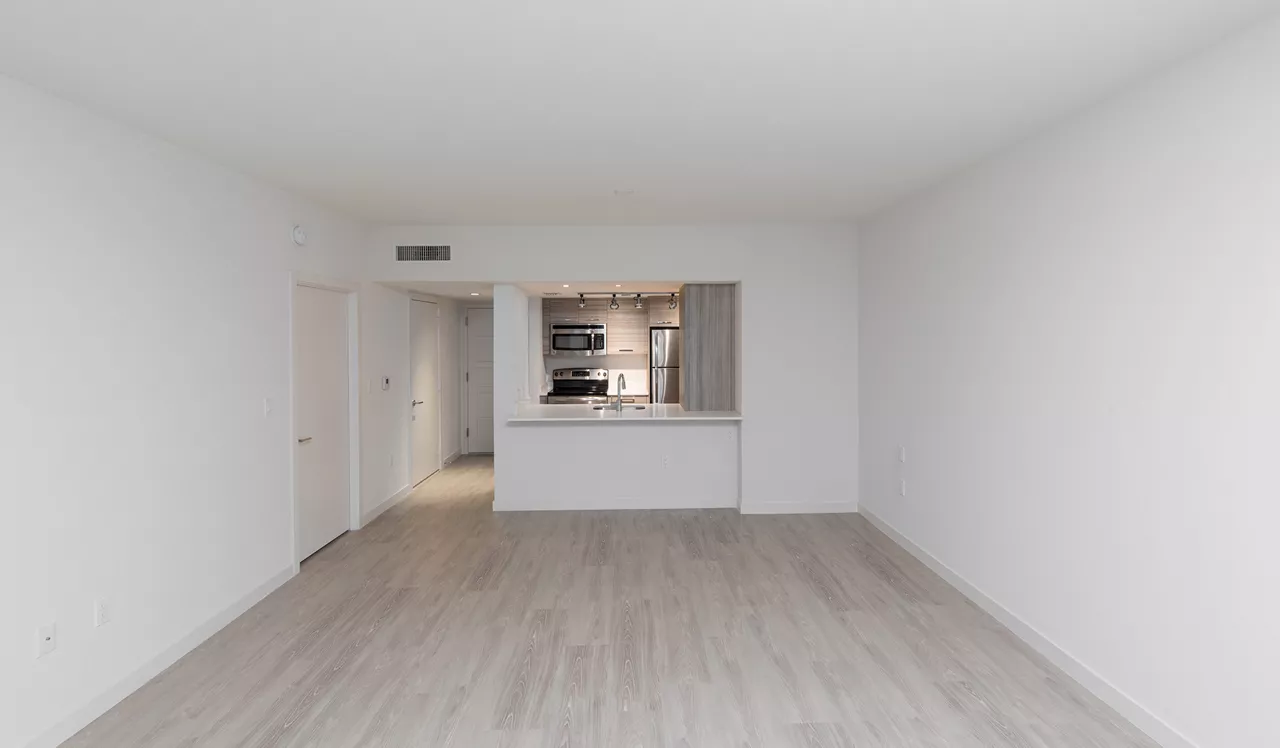 Bay Parc - Miami, FL - Living Room