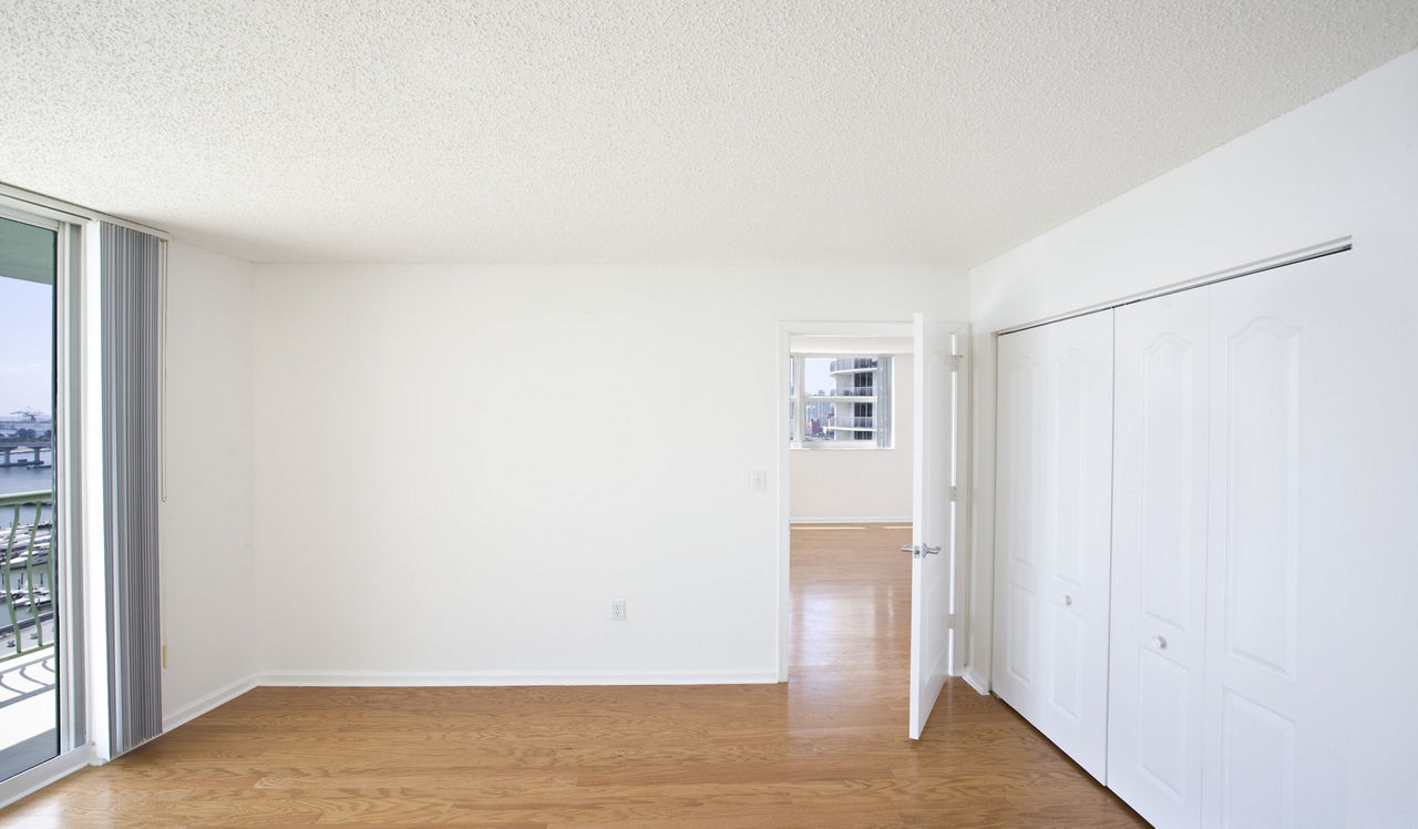Bay Parc - Miami, FL - Bedroom