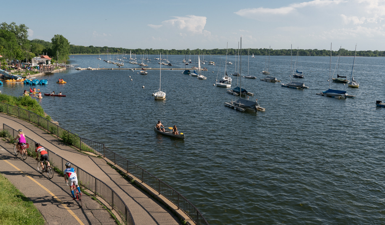 The Beach Club Residences Apartments, Minneapolis, MN - Lake.<p style="text-align: center;">&nbsp;</p>
<p style="text-align: center;">Enjoy a day on the water sailing on&nbsp;Lake Bde Maka Ska, right outside your front door.</p>
