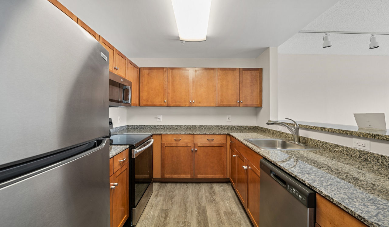 Capital Crescent Trail Residences - Bethesda, MD - Kitchen