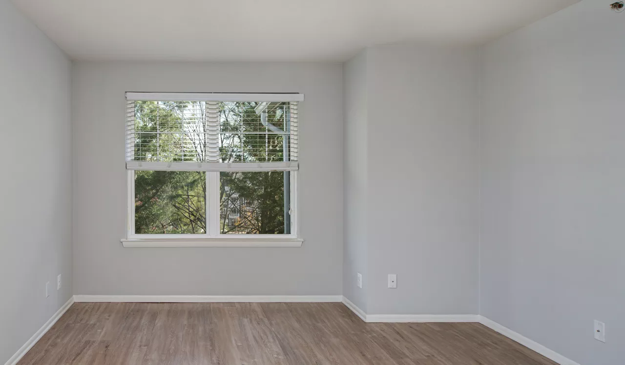 Bent Tree Apts - Centreville - Premier bed