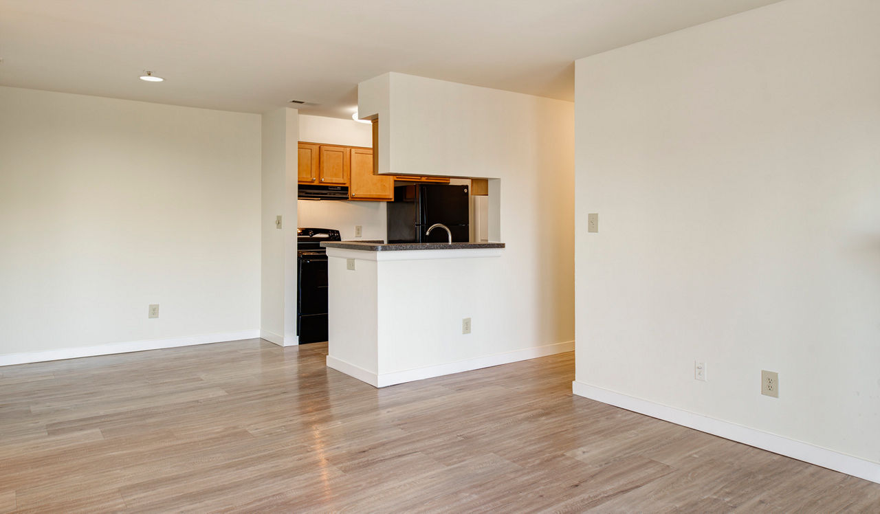 Bent Tree Apartments - Centreville, VA - living