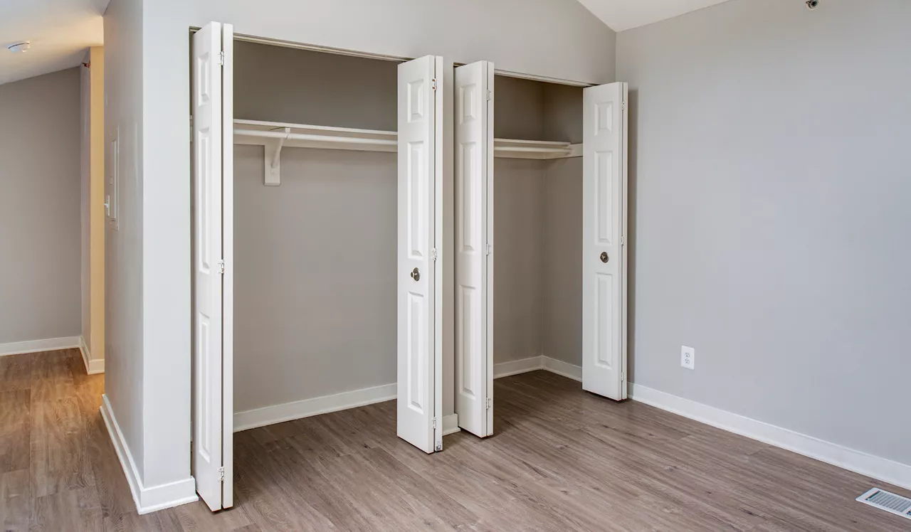 Bent Tree Apts - Centreville - bed