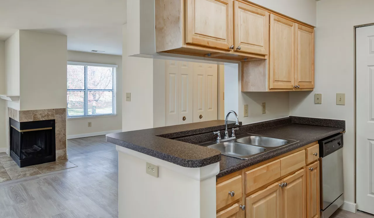 Bent Tree Apartments - Centreville, VA - kitchen
