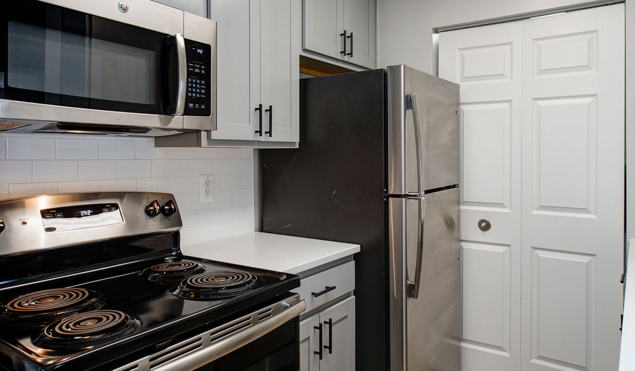 Bent Tree Apts - Centreville - Kitchen