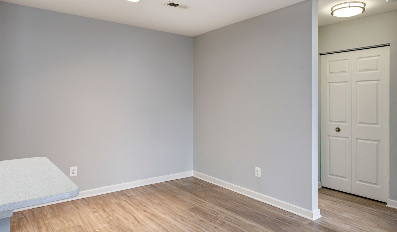 Bent Tree Apts - Centreville, VA - Dining Room