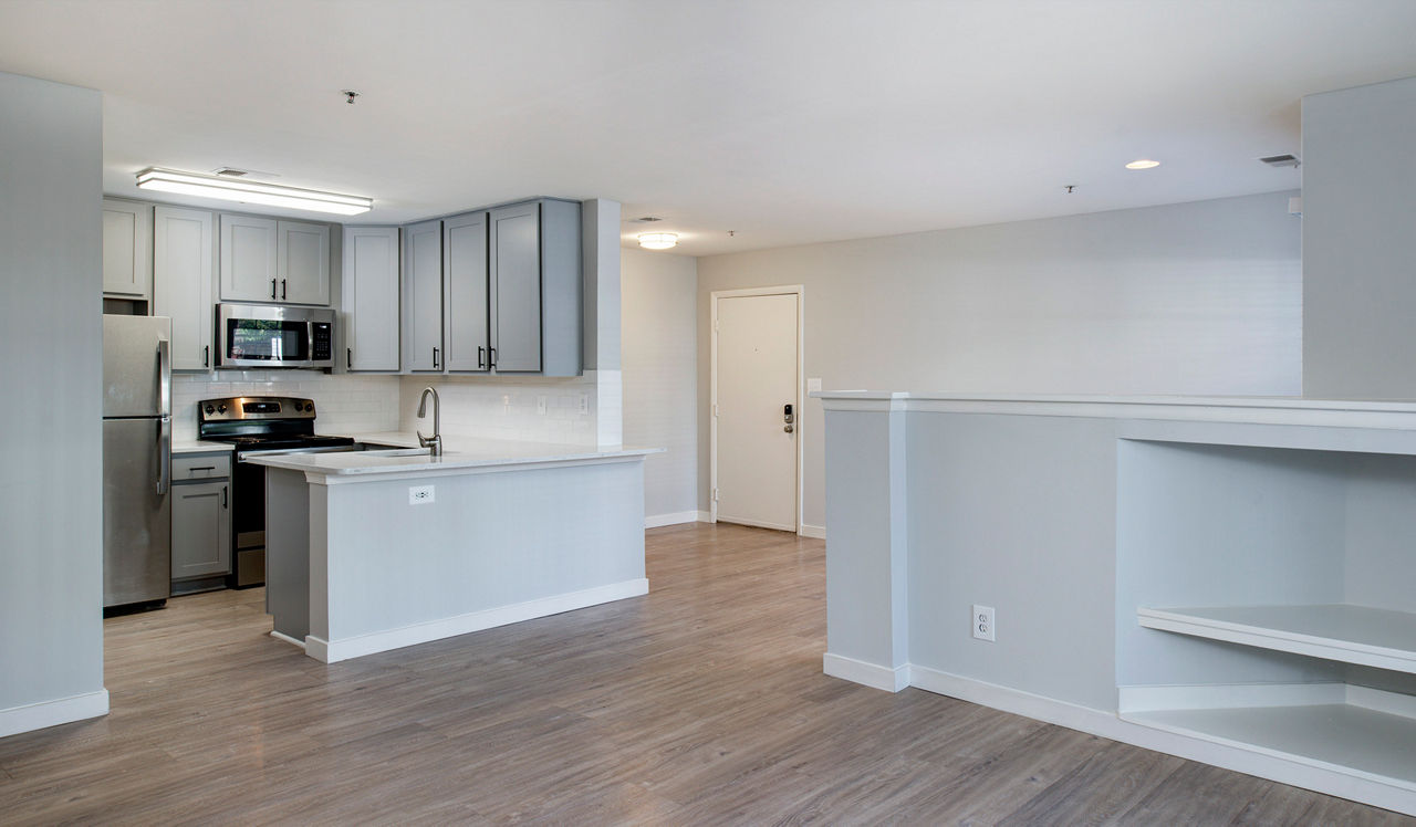 Bent Tree Apts - Centreville - Living room