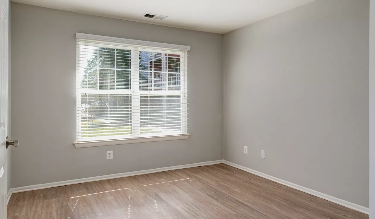 Bent Tree Apts - Centreville - Bedroom