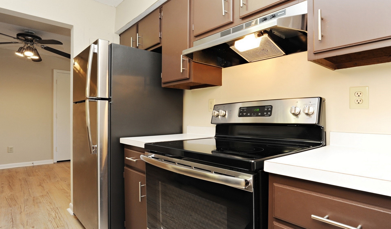 Waterford Village Apartments - Bridgewater, MA - Kitchen Interior