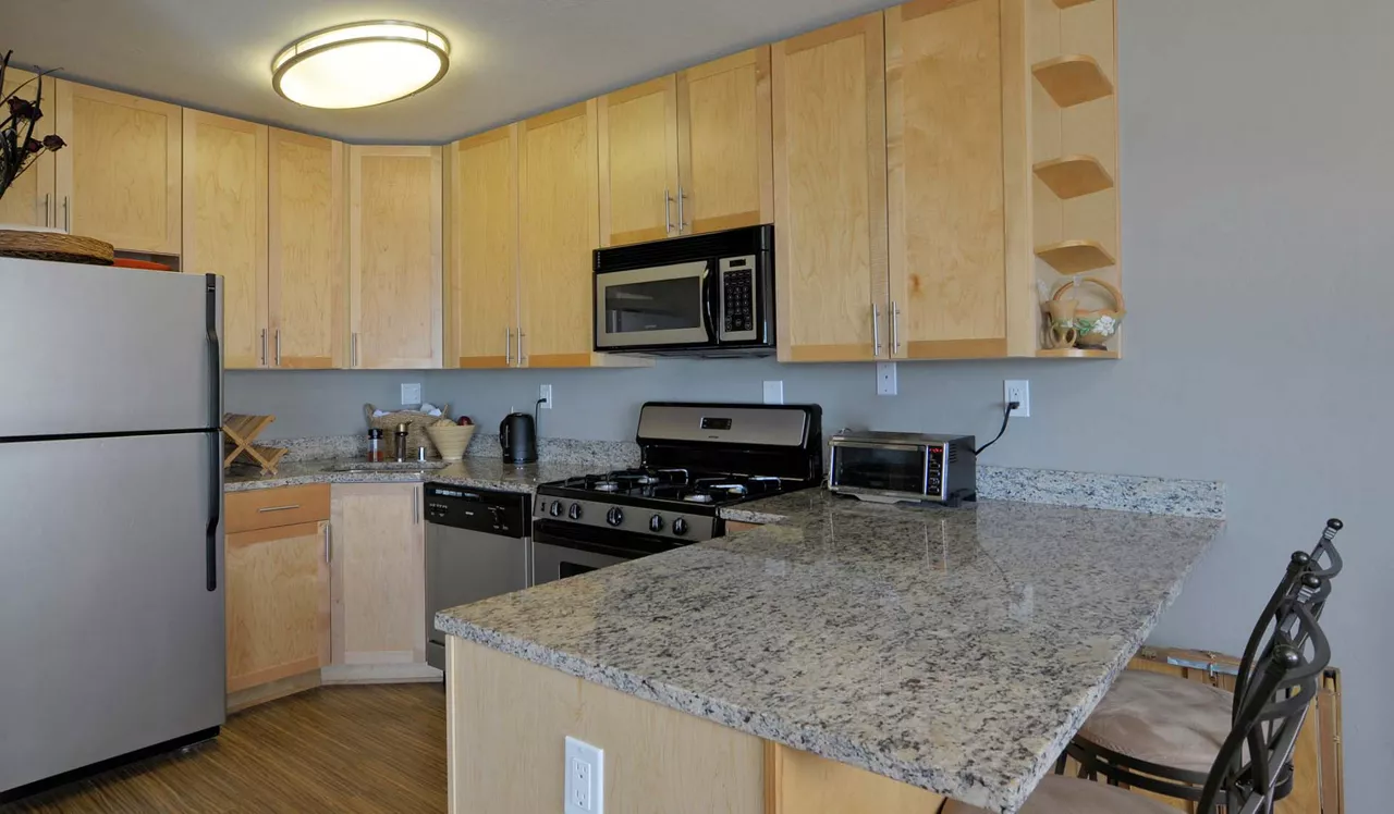 The Bluffs at Pacifica - Pacifica, CA - Kitchen