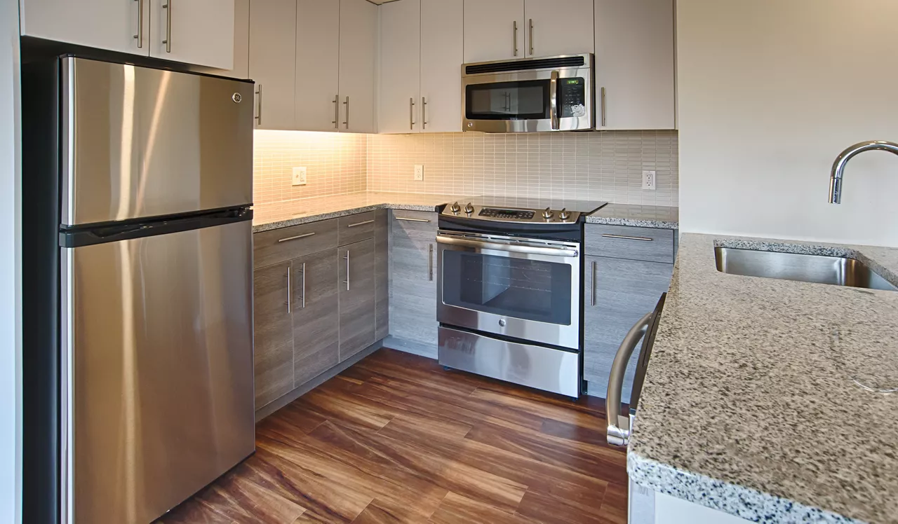 Park Towne Place - Philadelphia, PA - Kitchen