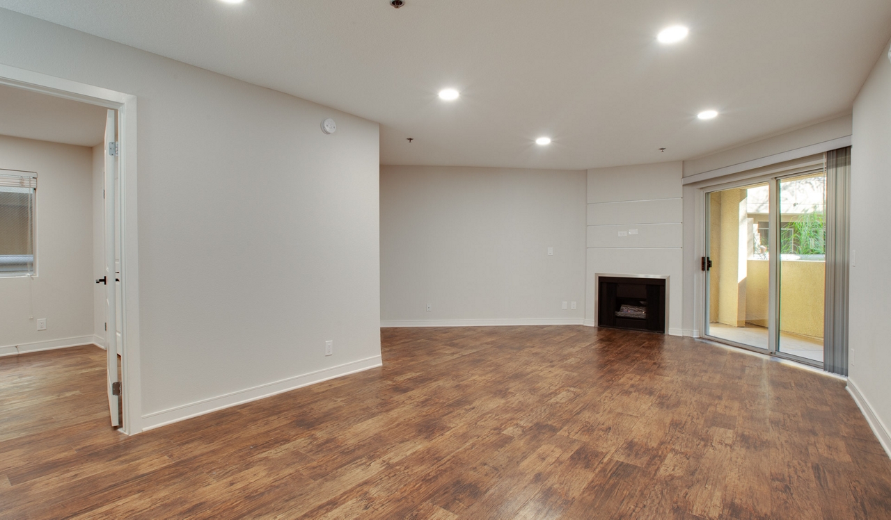 Broadcast Center - Los Angeles, CA - Living Room/