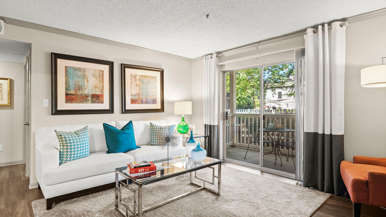 Buckhead and Vine - Atlanta, GA - Living Room