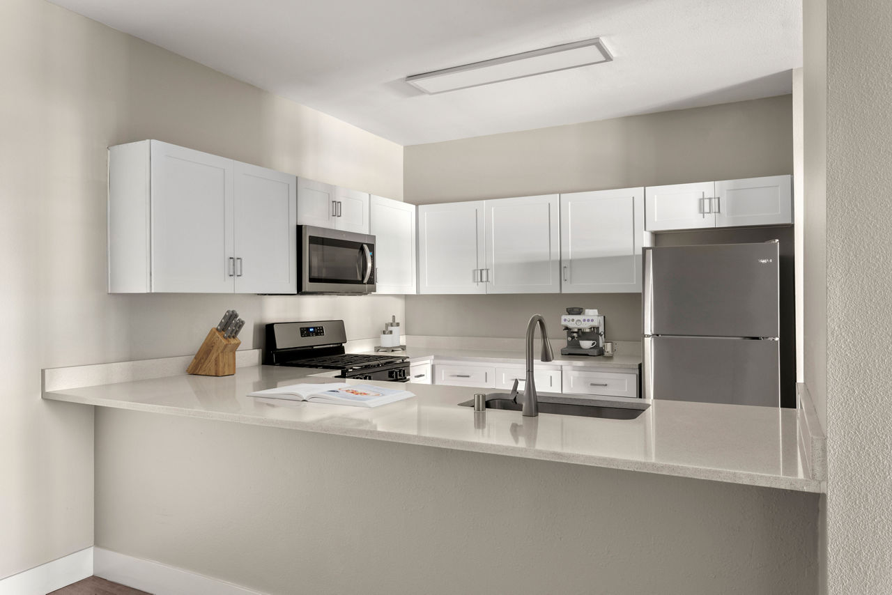 Villas at Towngate - Moreno Valley, CA - Kitchen