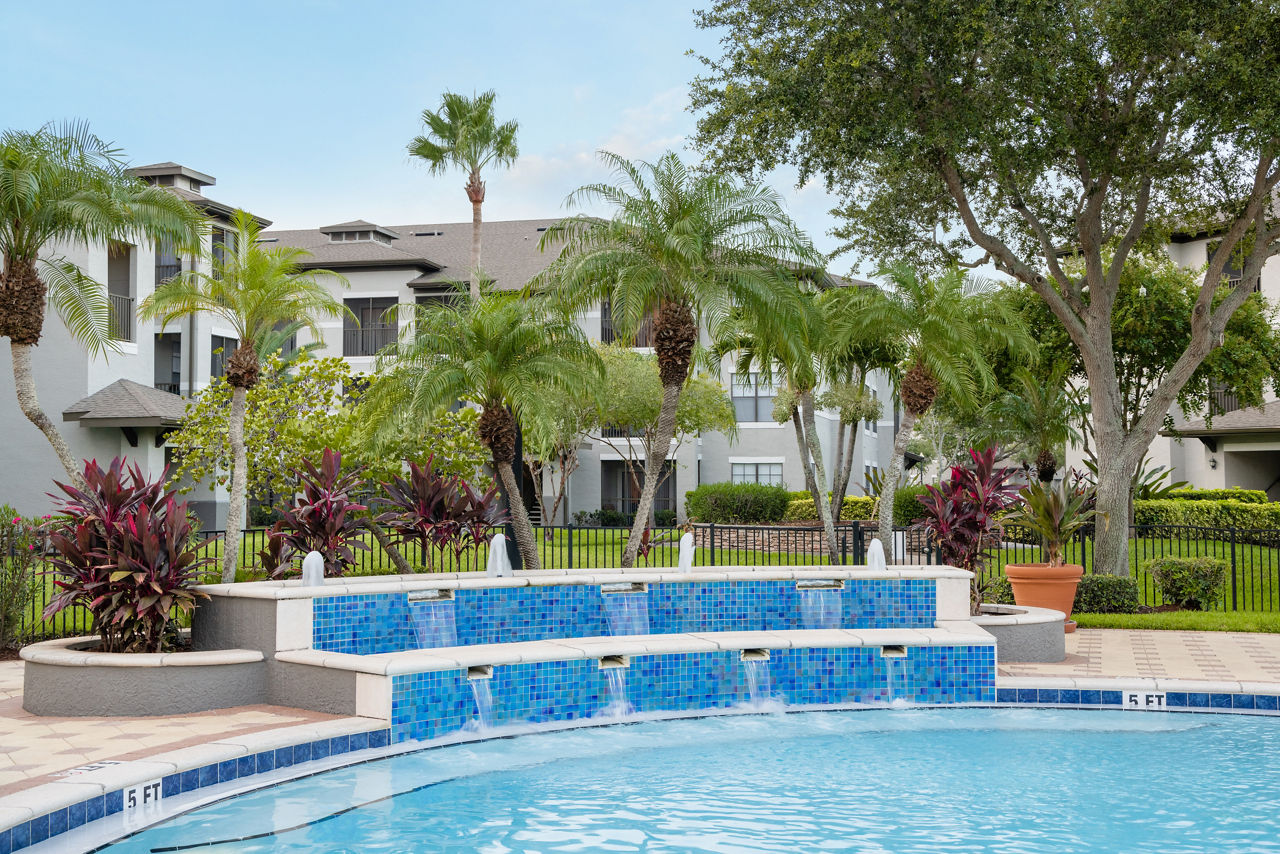 Pool at Verandahs of Brighton Bay (3 of 4)
