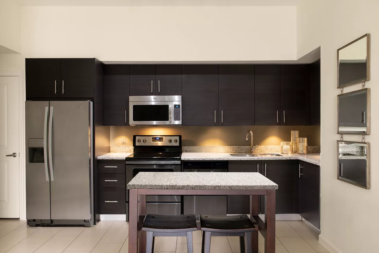 Doral View – Doral, FL - Interior Kitchen