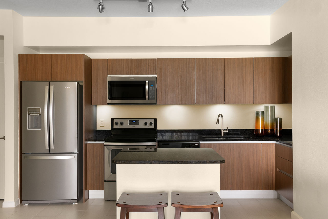 Doral View – Doral, FL - Interior Kitchen