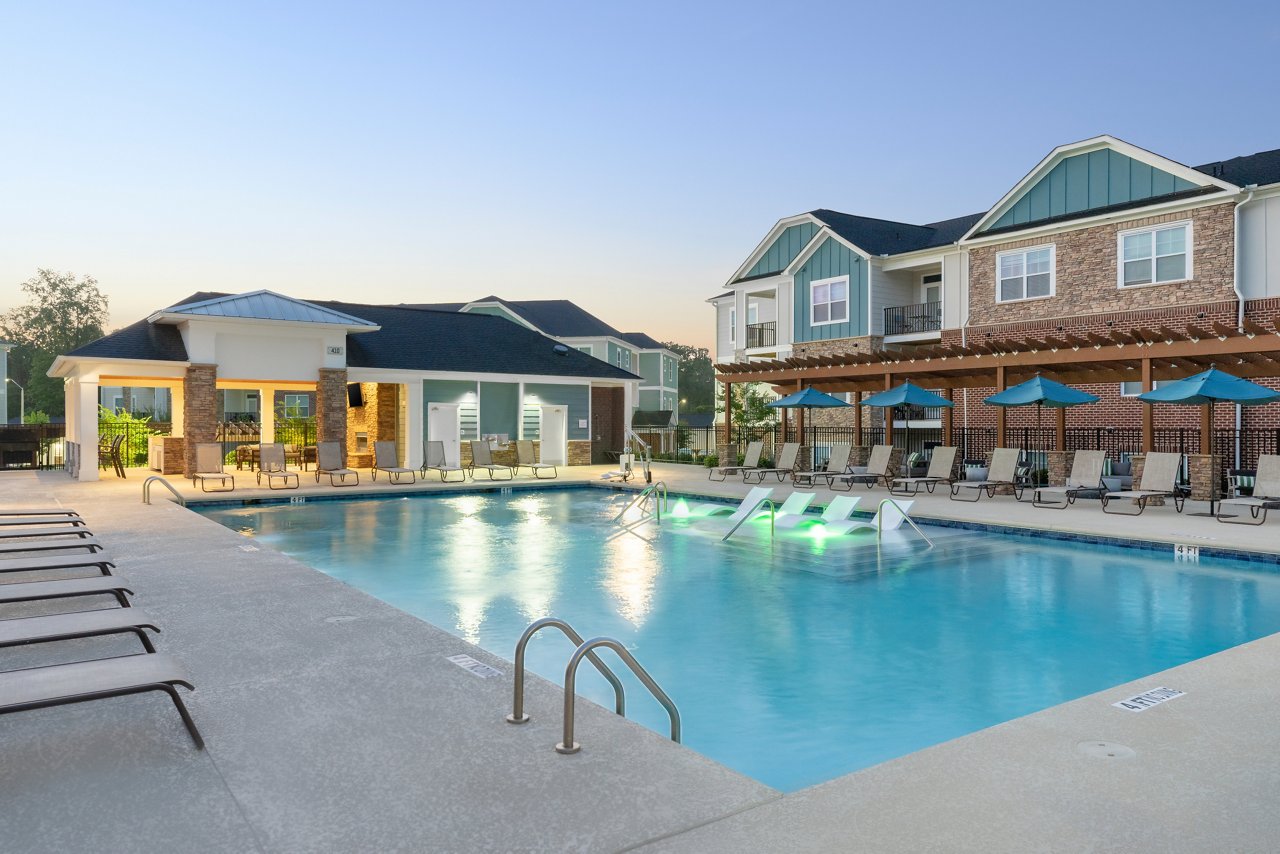 Treeline Timber Creek - Pool