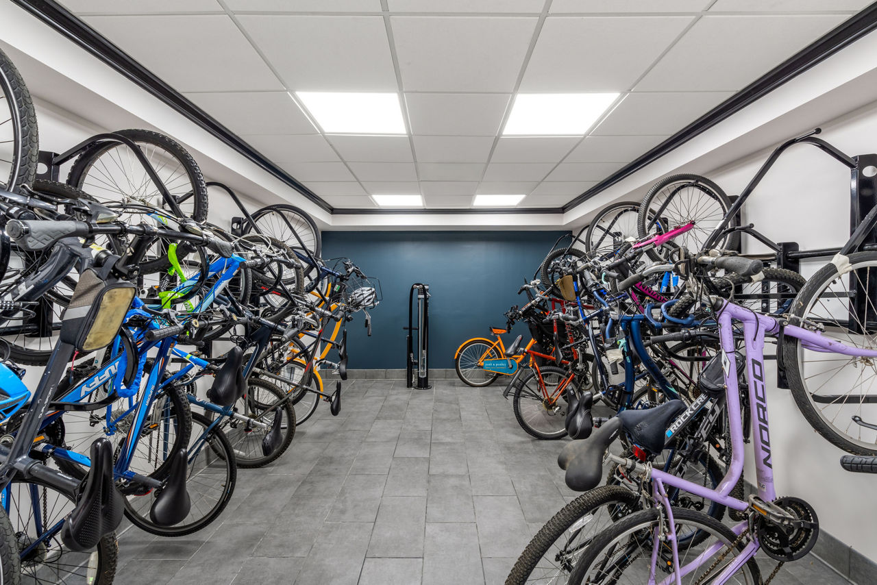 Park & Market - Raleigh, NC - Bike Storage