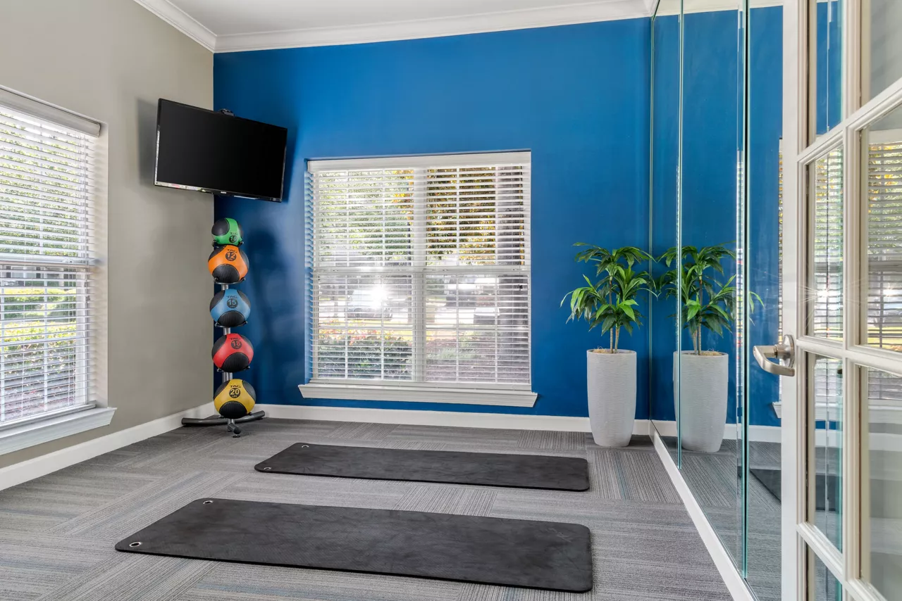Arbor Place in Atlanta, GA - Yoga room