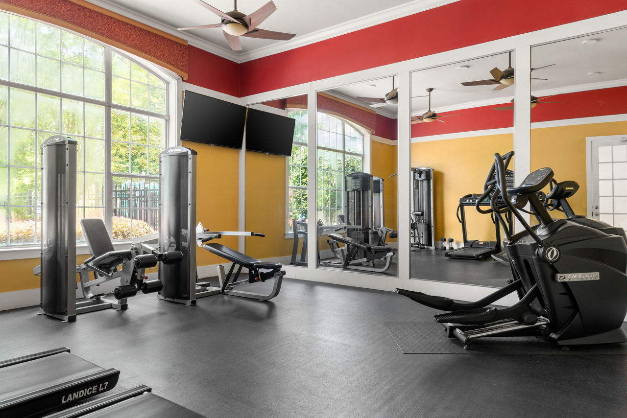 Gym at Creekside Vista (1 of 2)