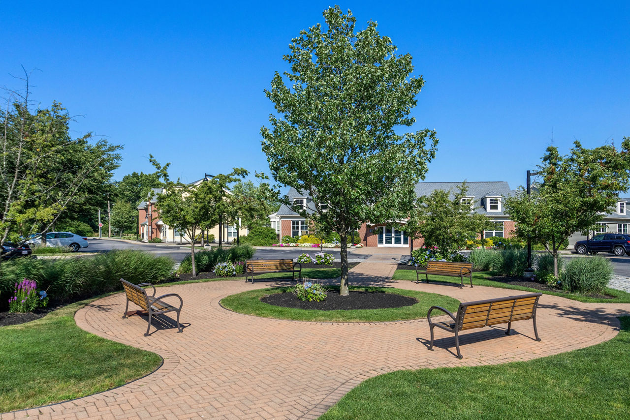 Courtyard at River Birch at