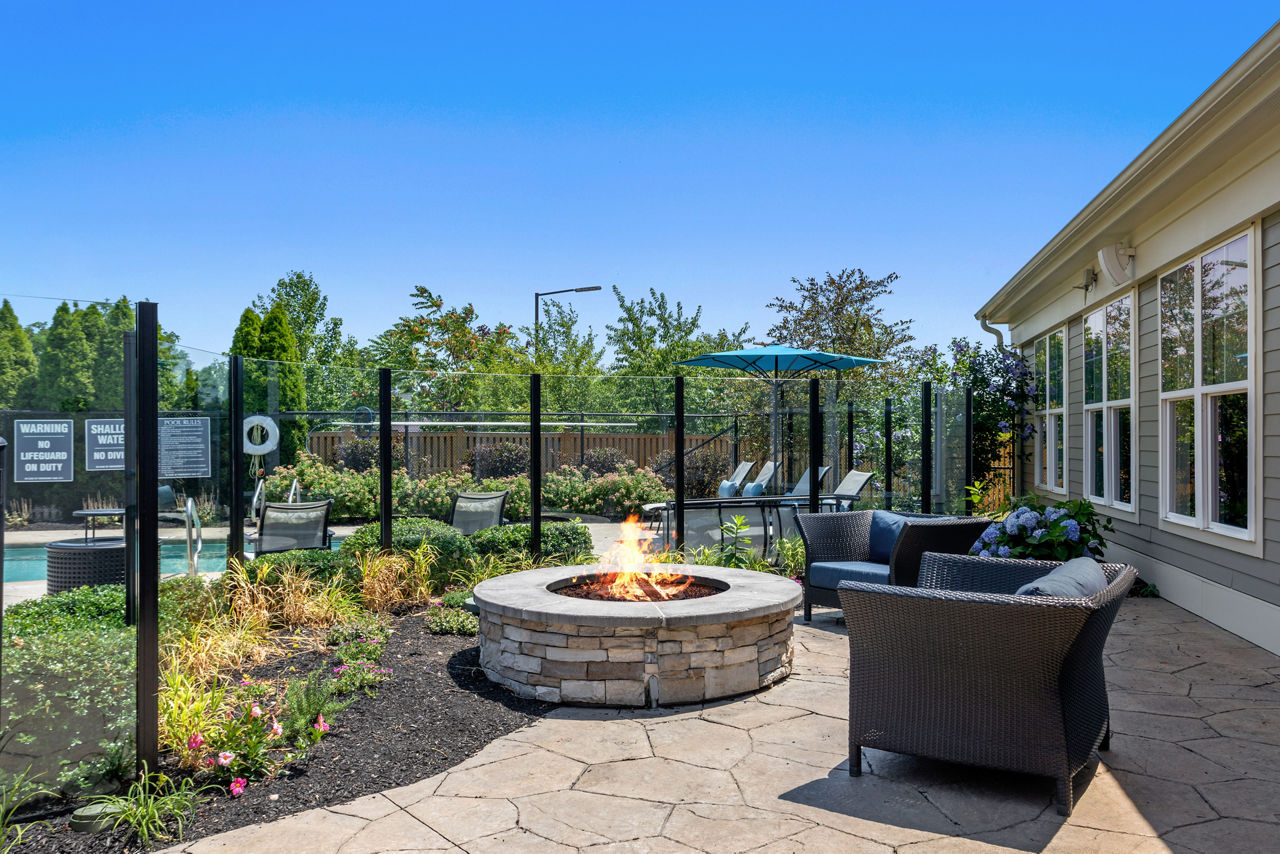 River Birch at Watertown - Watertown, MA - Firepit Lounge