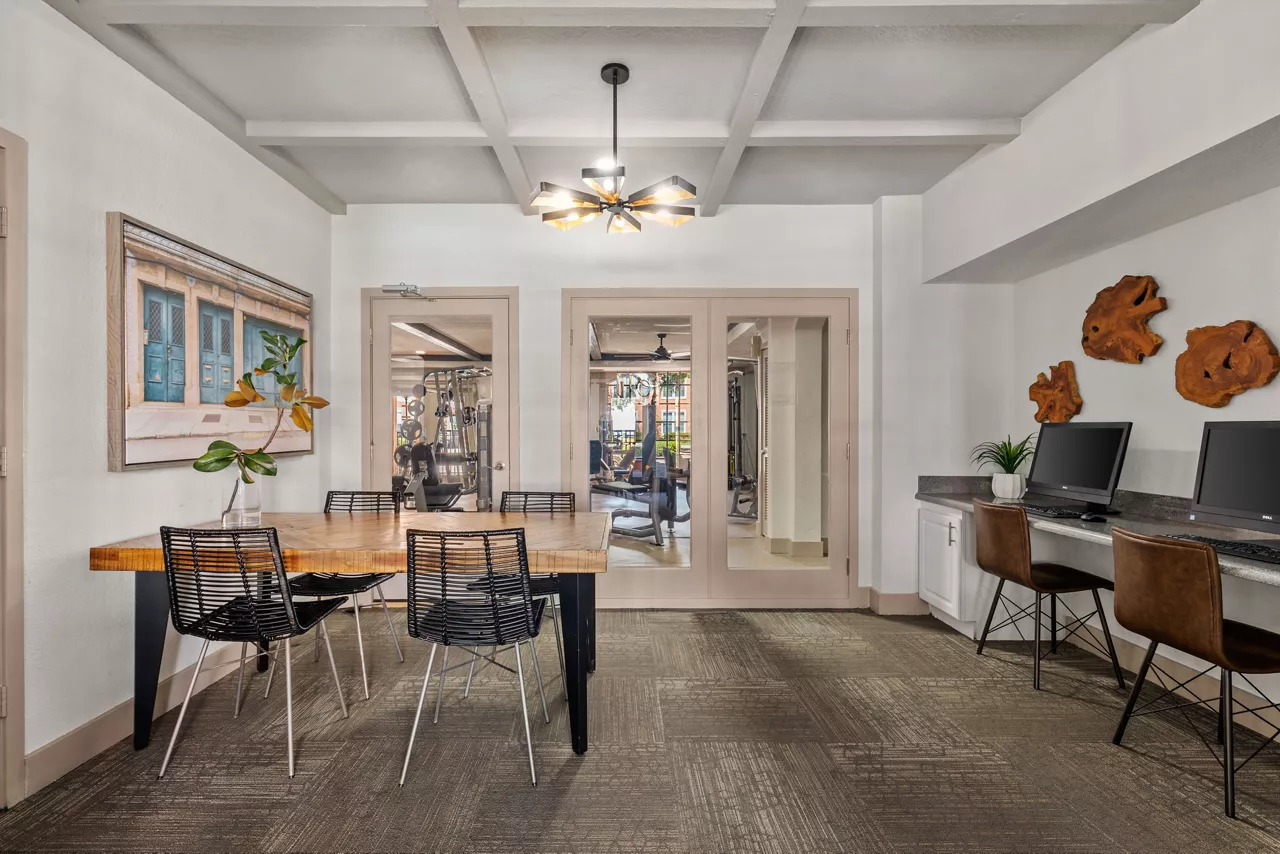 2054 Riverside in Jacksonville, FL - Business Center