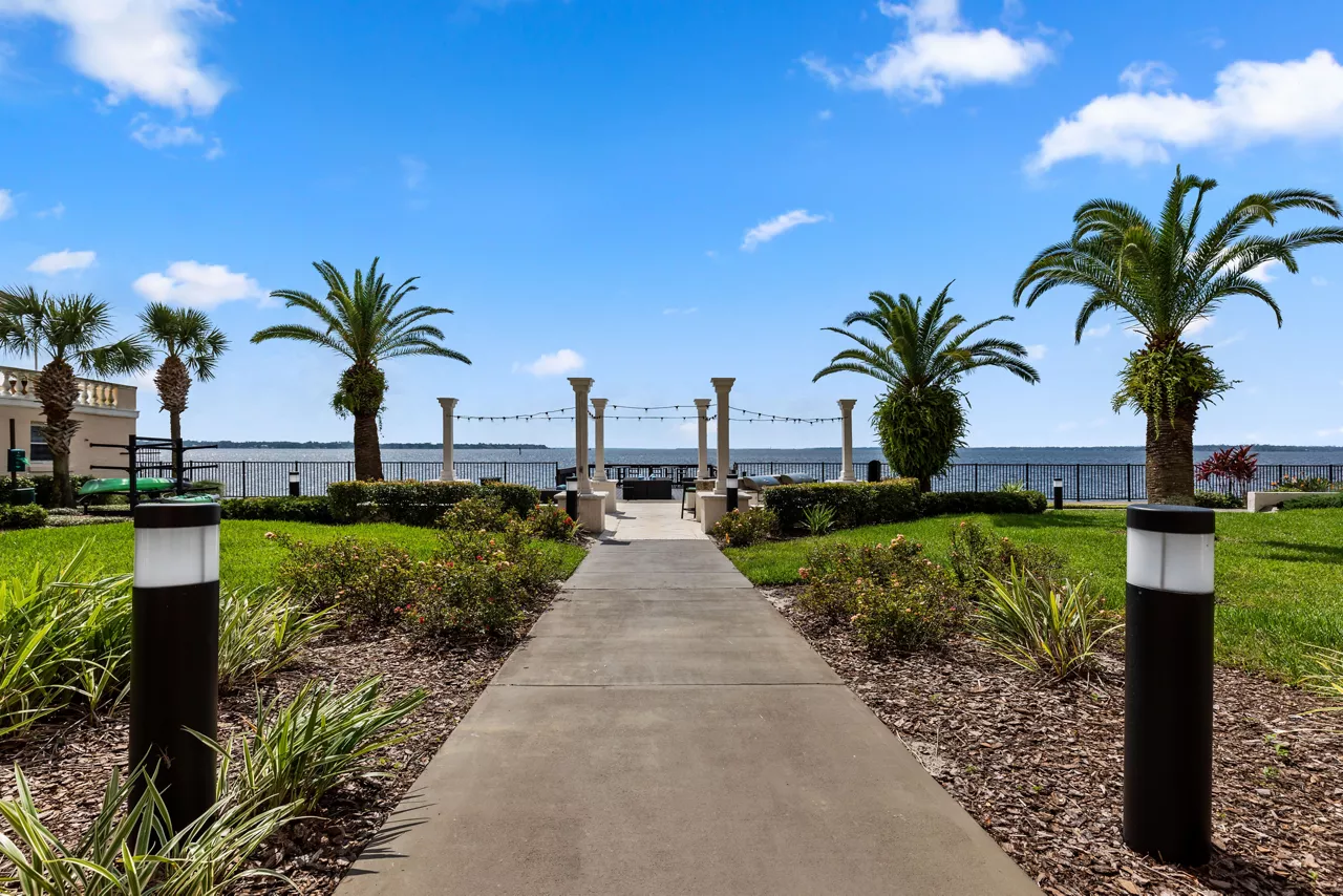 2054 Riverside in Jacksonville, FL - Path