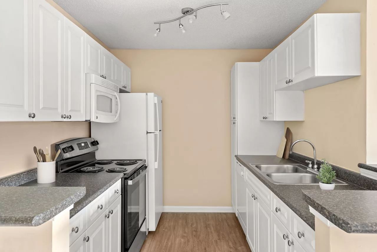 Sable Brookfield - Greenville, SC - Kitchen
