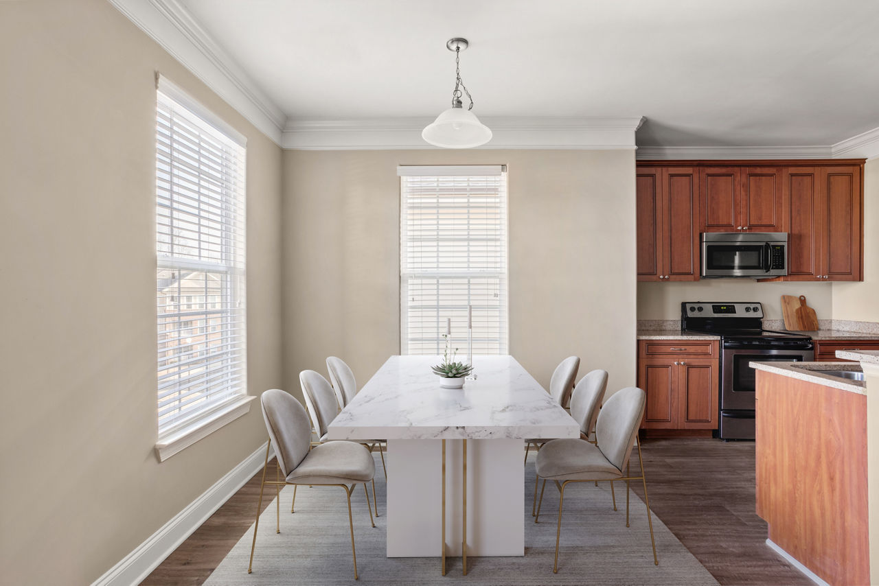 Crestview at Apex Apartments - Apex, NC - Dining Room