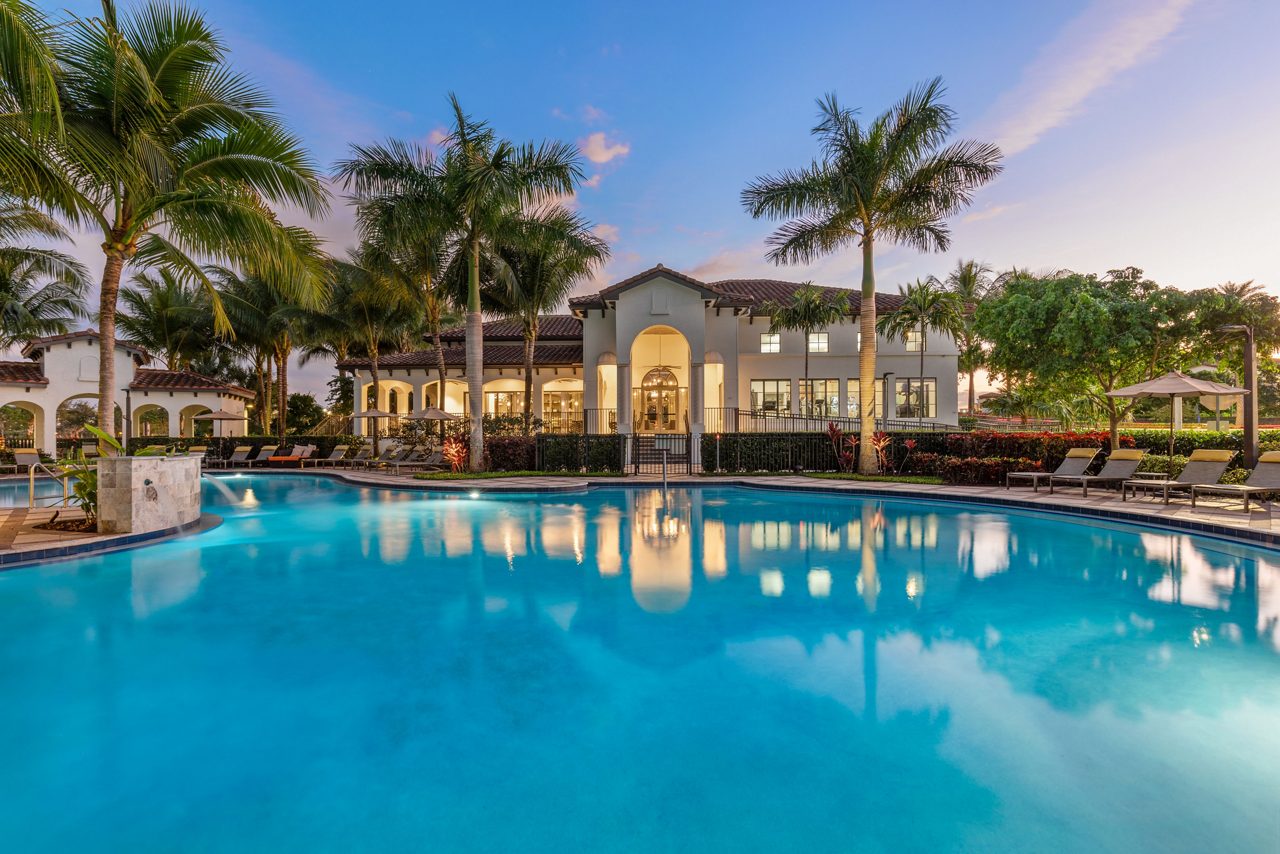 Eterno Pompano Beach - Pool