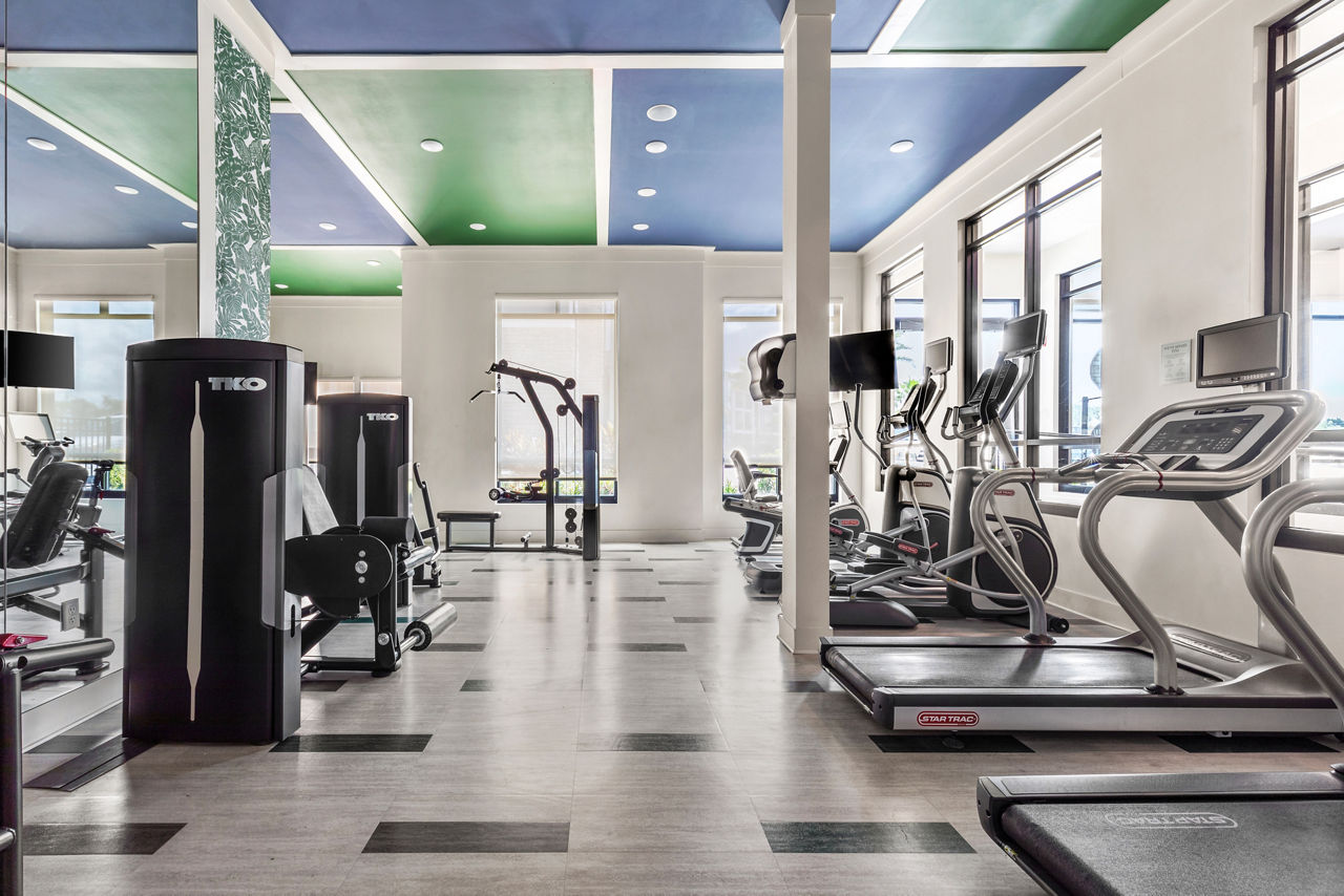 Gym at The Adeline (1 of 2)