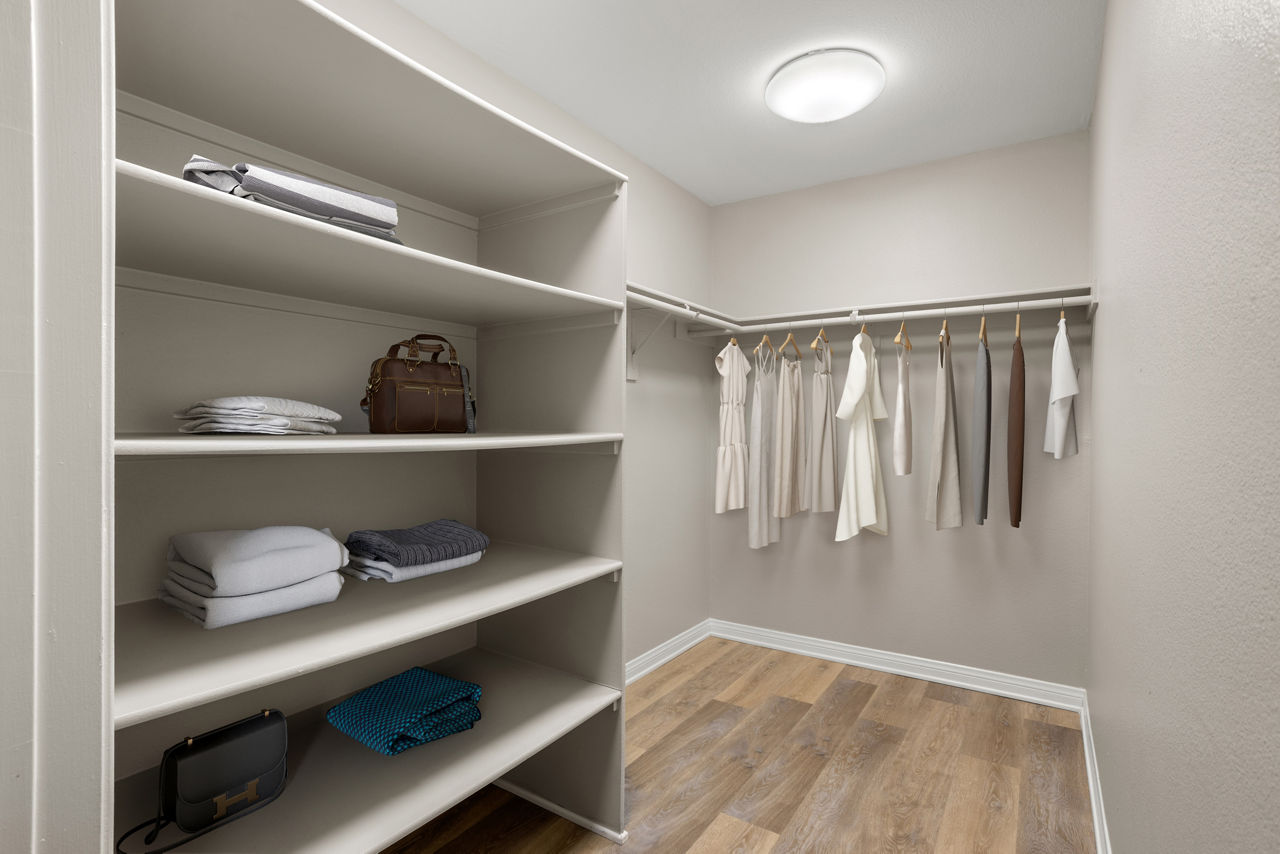 Lassalle Place – Moreno Valley, CA - Closet
