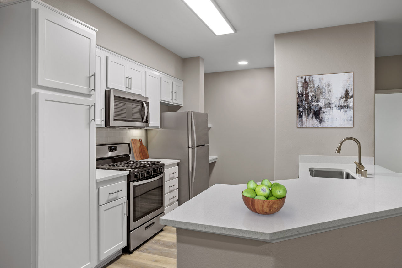 Lassalle Place – Moreno Valley, CA - Kitchen