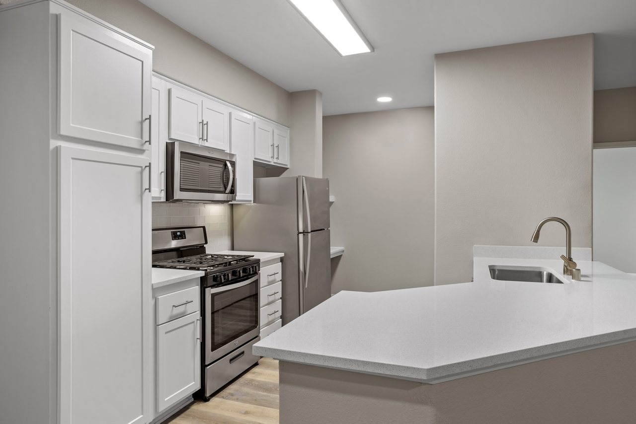 Lasselle Place - Moreno Valley, CA - Interior Kitchen