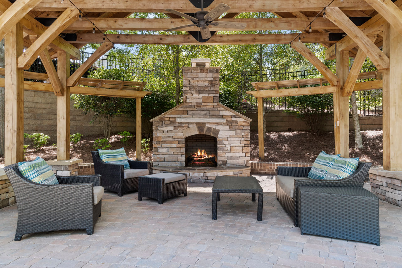 Grill area at The Willows Ashley Park (1 of 2)