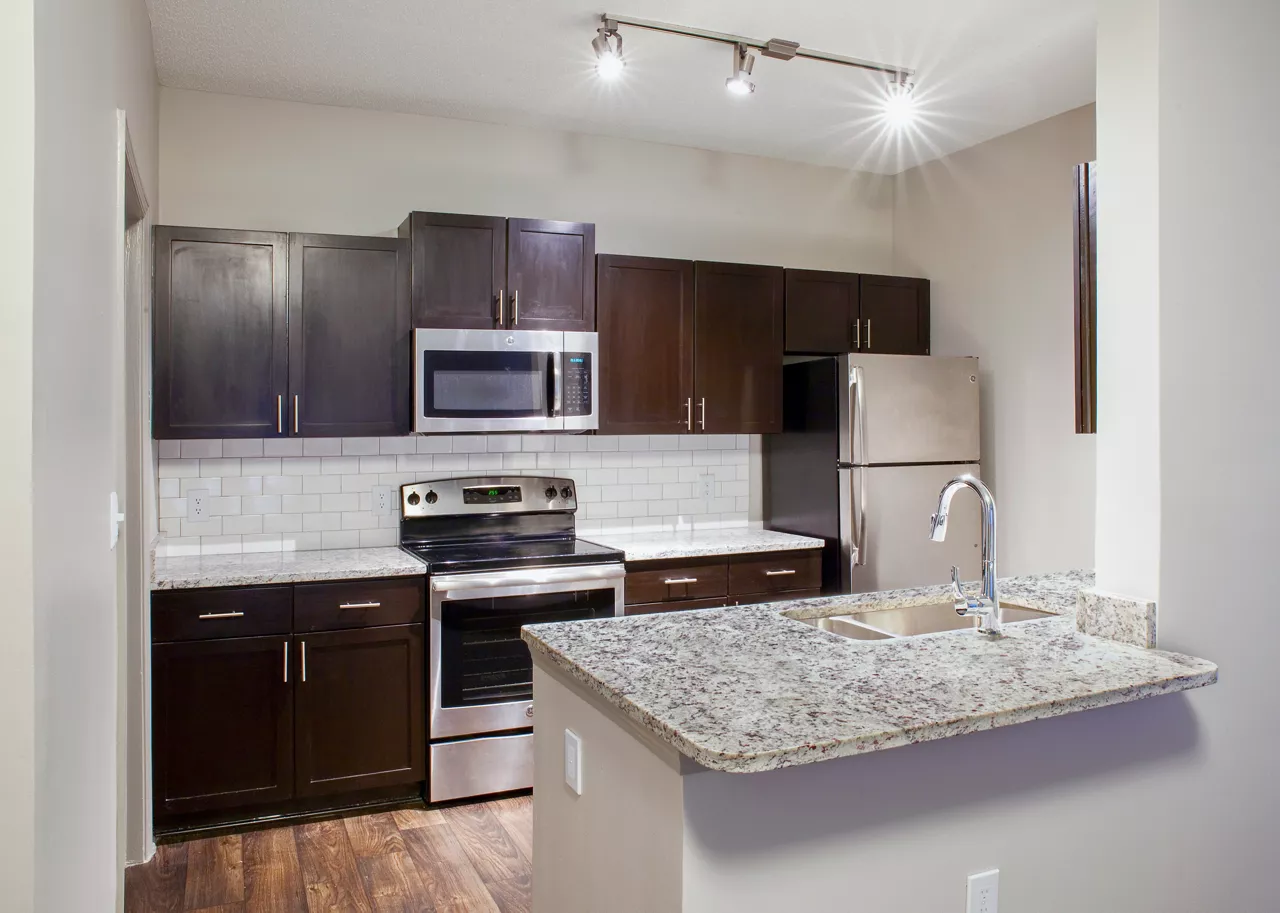 1000 Spalding - Atlanta, GA - Kitchen